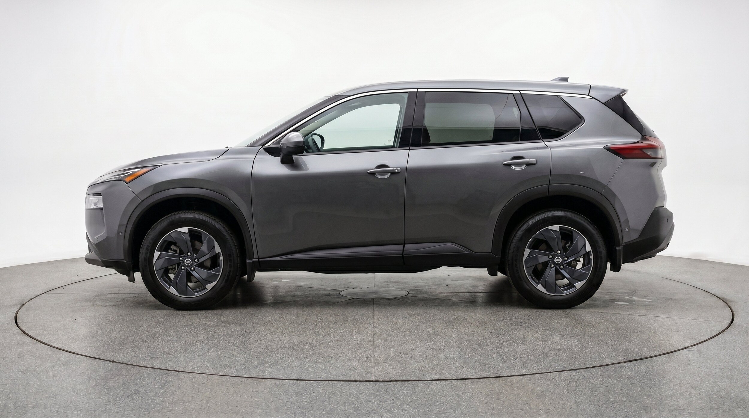 Thumbnail: 2025 Nissan Rogue - 5