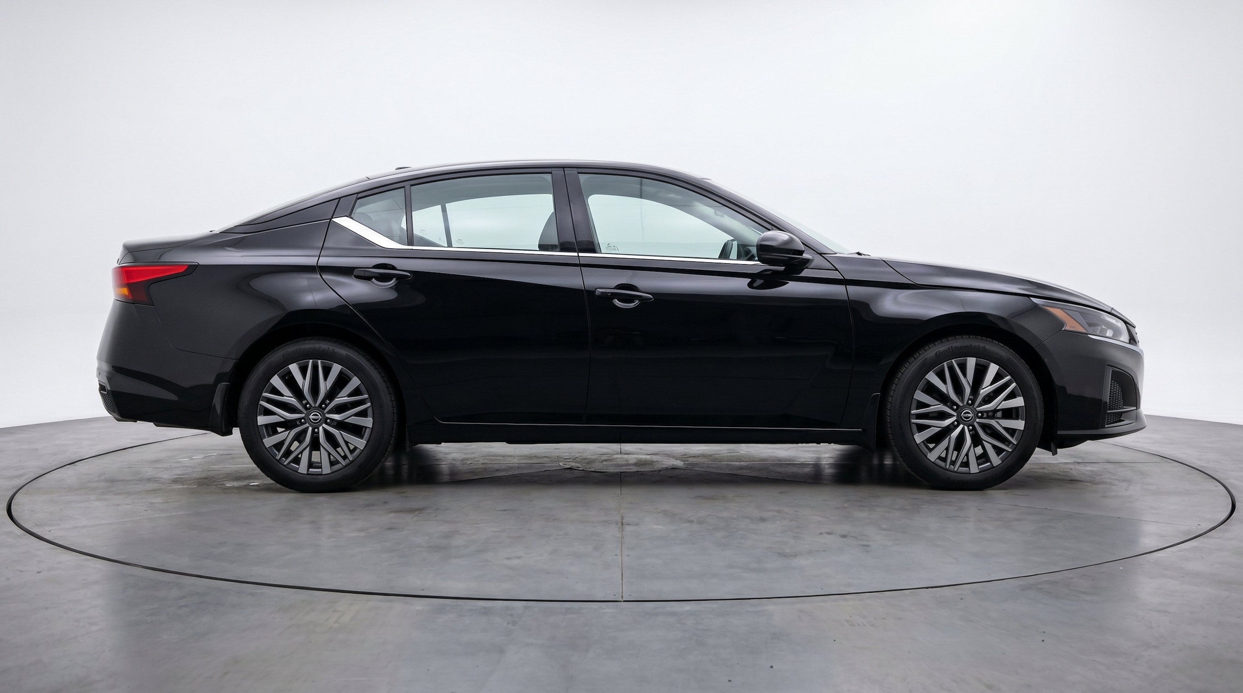 Thumbnail: 2025 Nissan Altima - 11