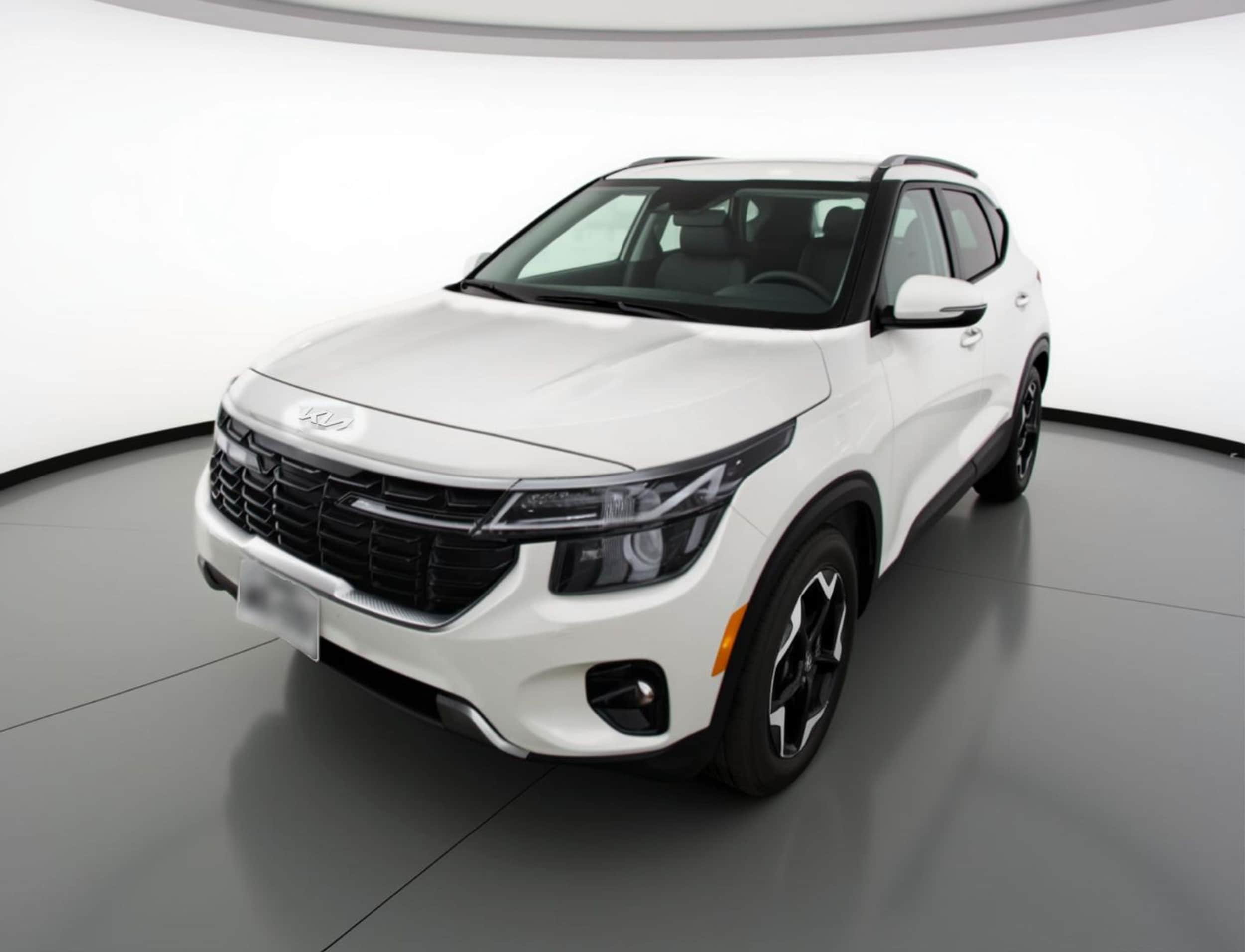 Thumbnail: 2025 Kia Seltos - 3