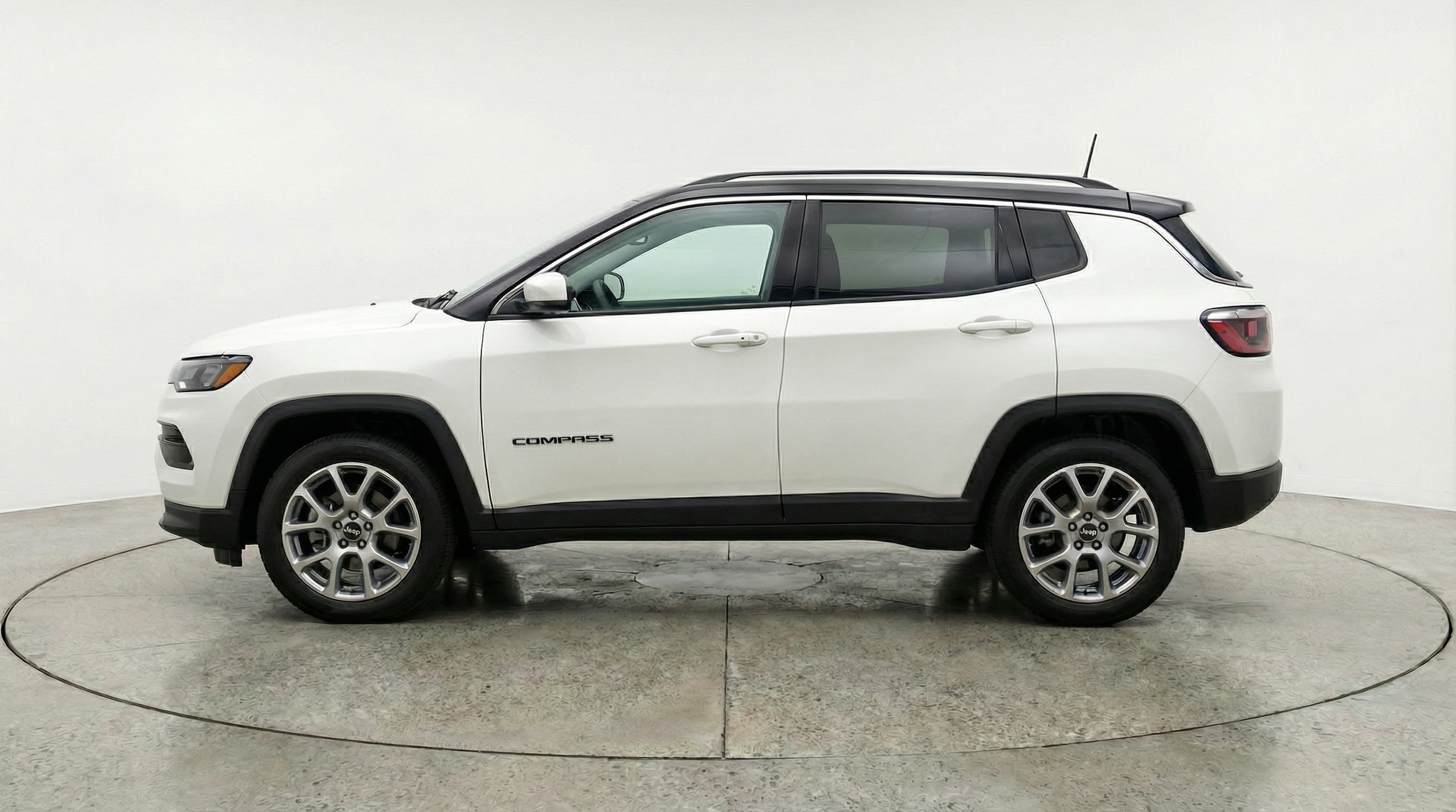 Thumbnail: 2025 Jeep Compass - 8