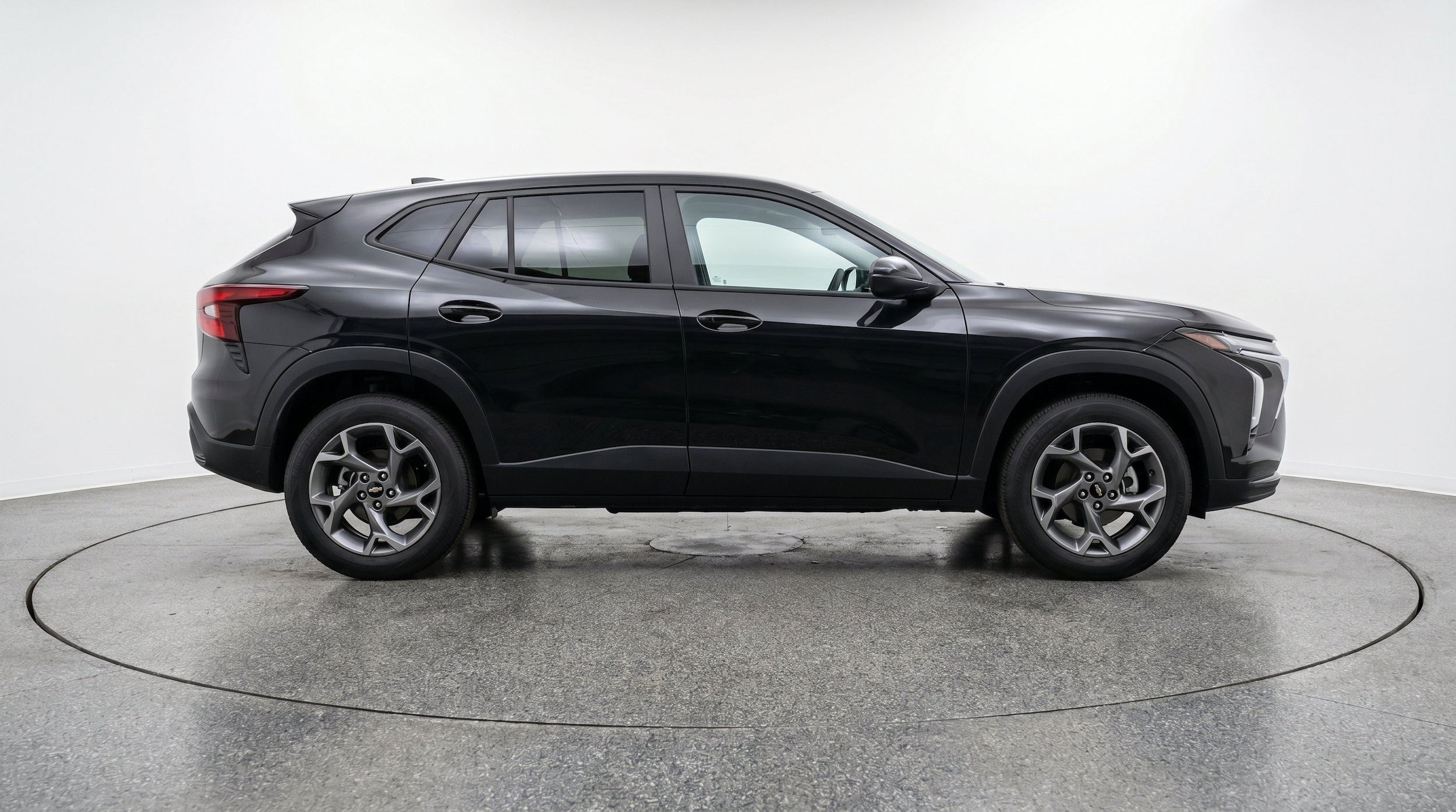 Thumbnail: 2025 Chevrolet Trax - 11