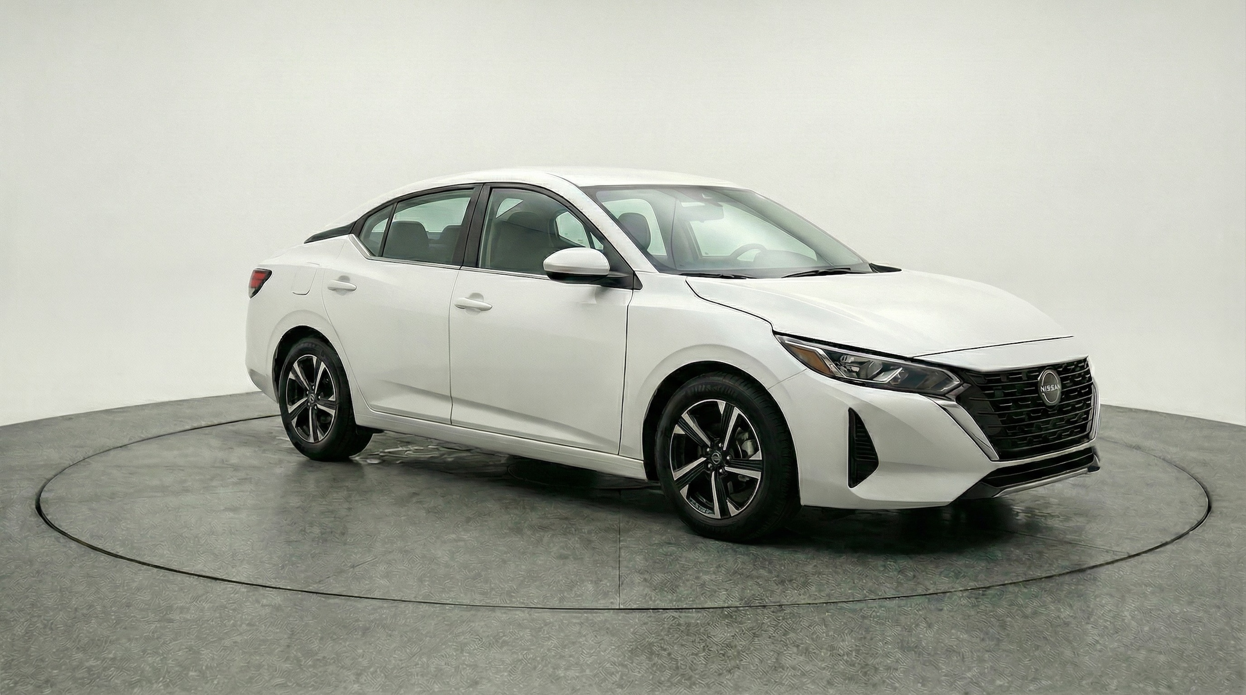 Thumbnail: 2025 Nissan Sentra - 1