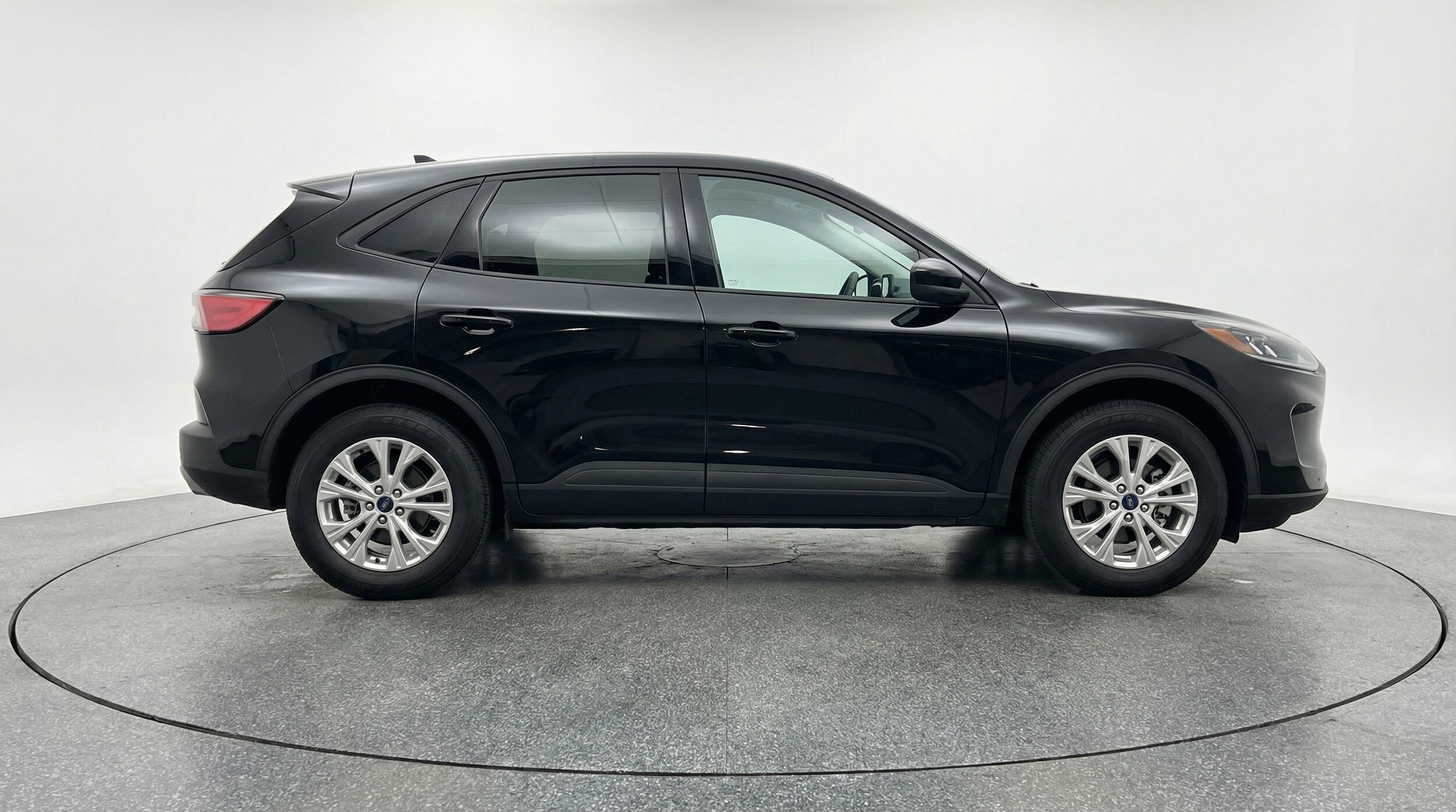 Thumbnail: 2024 Ford Escape - 8