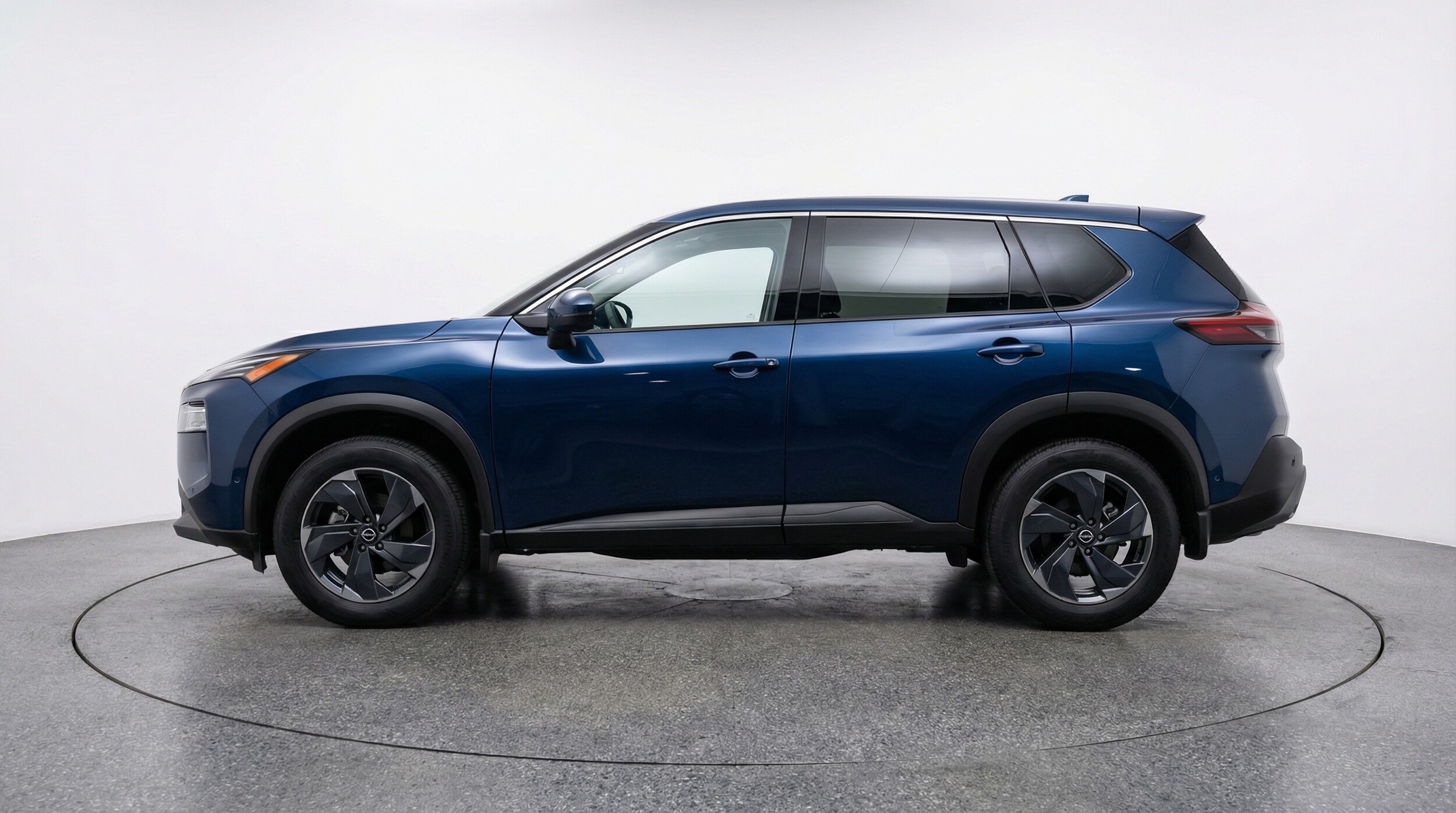 Thumbnail: 2025 Nissan Rogue - 4