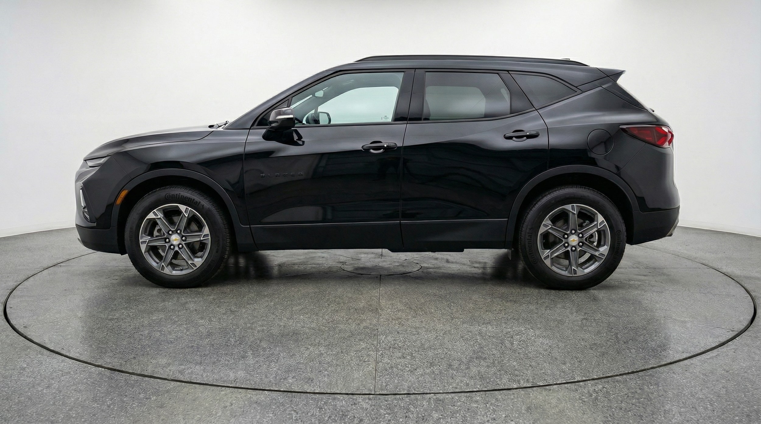 Thumbnail: 2025 Chevrolet Blazer - 4