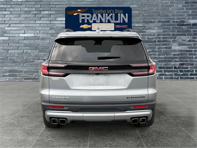 2024 Gmc Acadia Elevation photo 3