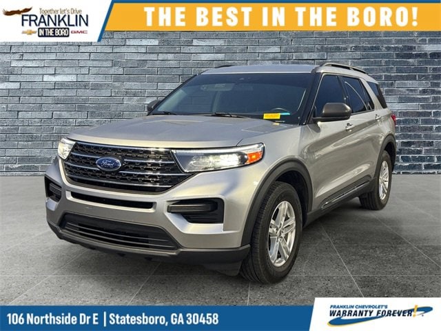 2022 Ford Explorer XLT's photo