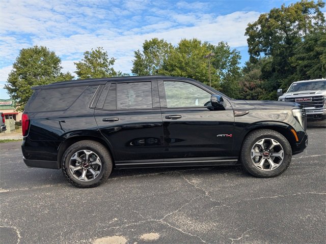 2025 Gmc Yukon AT4 Ultimate photo 3