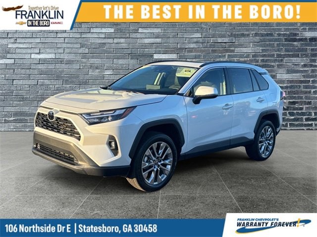 2023 Toyota RAV4 XLE Premium's photo