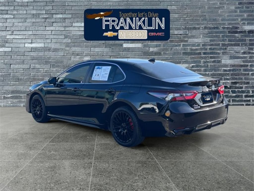 Used 2024 Toyota Camry SE Sedan