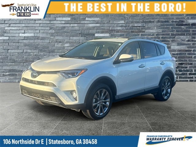 2017 Toyota RAV4 Limited's photo