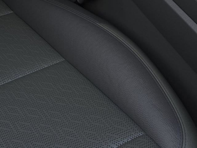 2026 Chevrolet Equinox LT - Photo 21