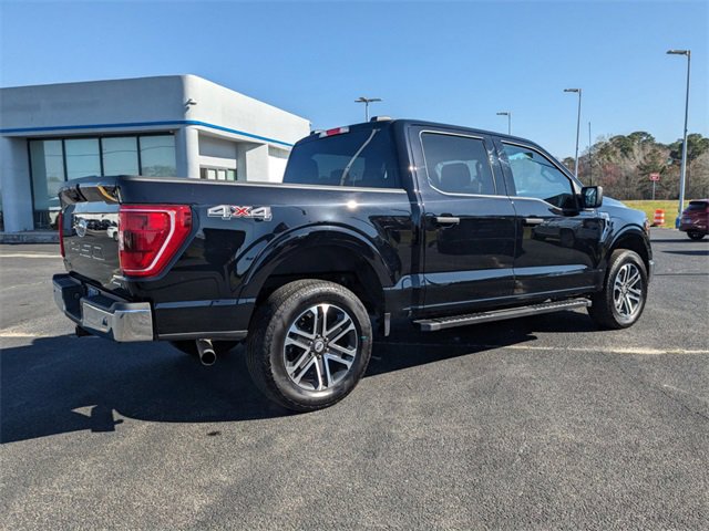 2023 Ford F-150 XL photo 2