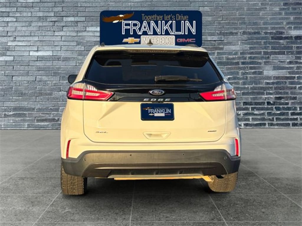 Used 2023 Ford Edge SEL SUV