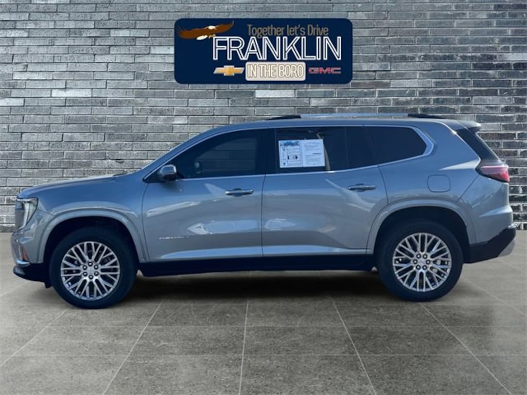 Used 2025 GMC Acadia Denali SUV