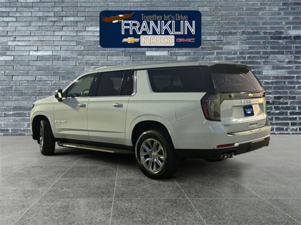 New 2026 Chevrolet Suburban Premier SUV