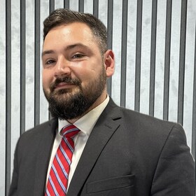 Staff member Noah Moegenburg from ID_dac99b04b374