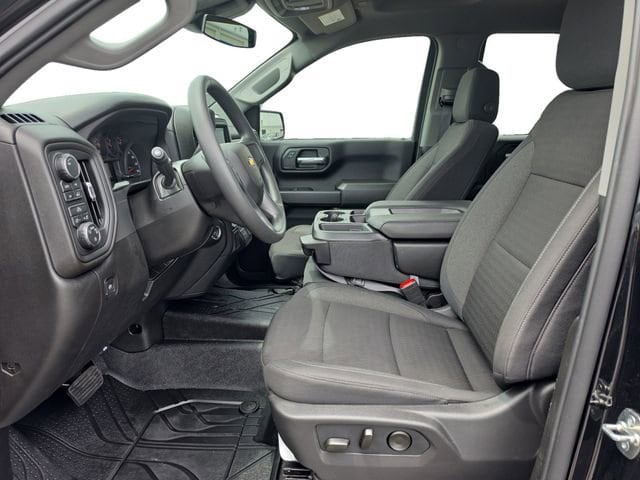 2026 Chevrolet Silverado 1500 Custom - Photo 11