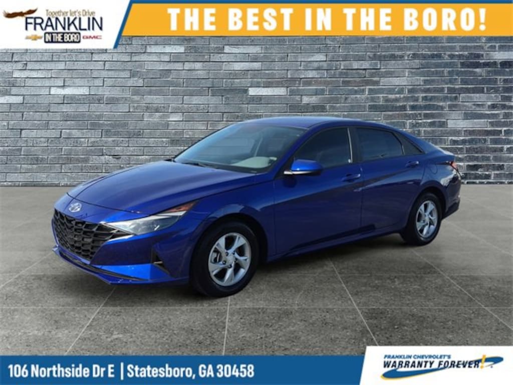 Used 2023 Hyundai Elantra SE Sedan