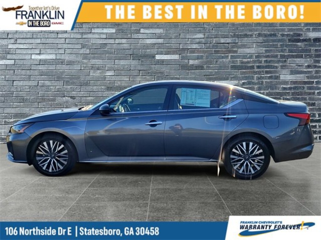 Used 2024 Nissan Altima 2.5 SV Sedan