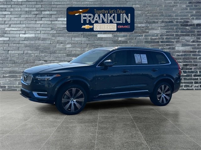 2024 Volvo XC90 Core's photo