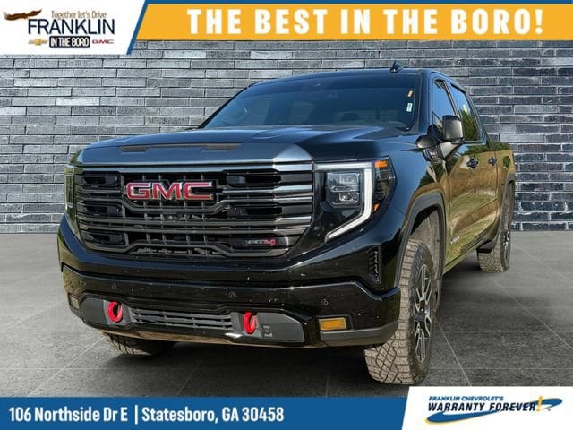 2023 GMC Sierra 4WD Crew Cab Short Box AT4's photo