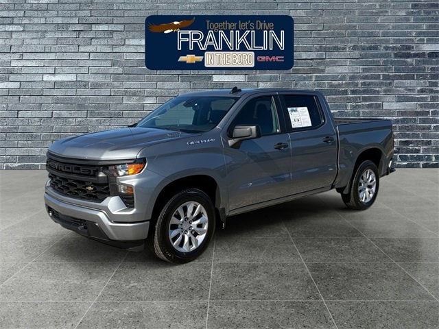 2025 Chevrolet Silverado 1500 Custom