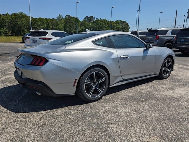 2024 Ford Mustang EcoBoost photo 4
