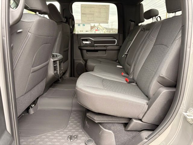 2026 RAM 2500 Big Horn - Photo 17