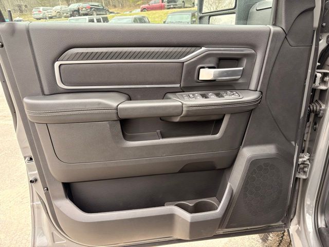 2026 RAM 2500 Big Horn - Photo 10