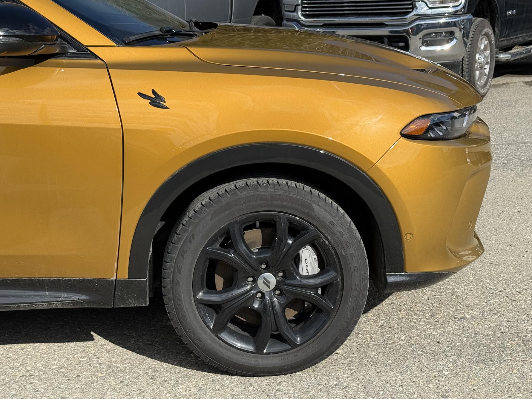 2024 Dodge Hornet R/T photo 4