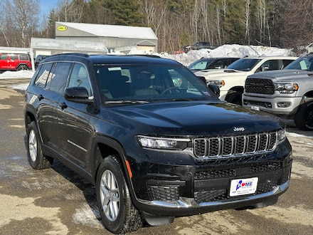 2025 Jeep Grand Cherokee L Laredo 4X4 SUV