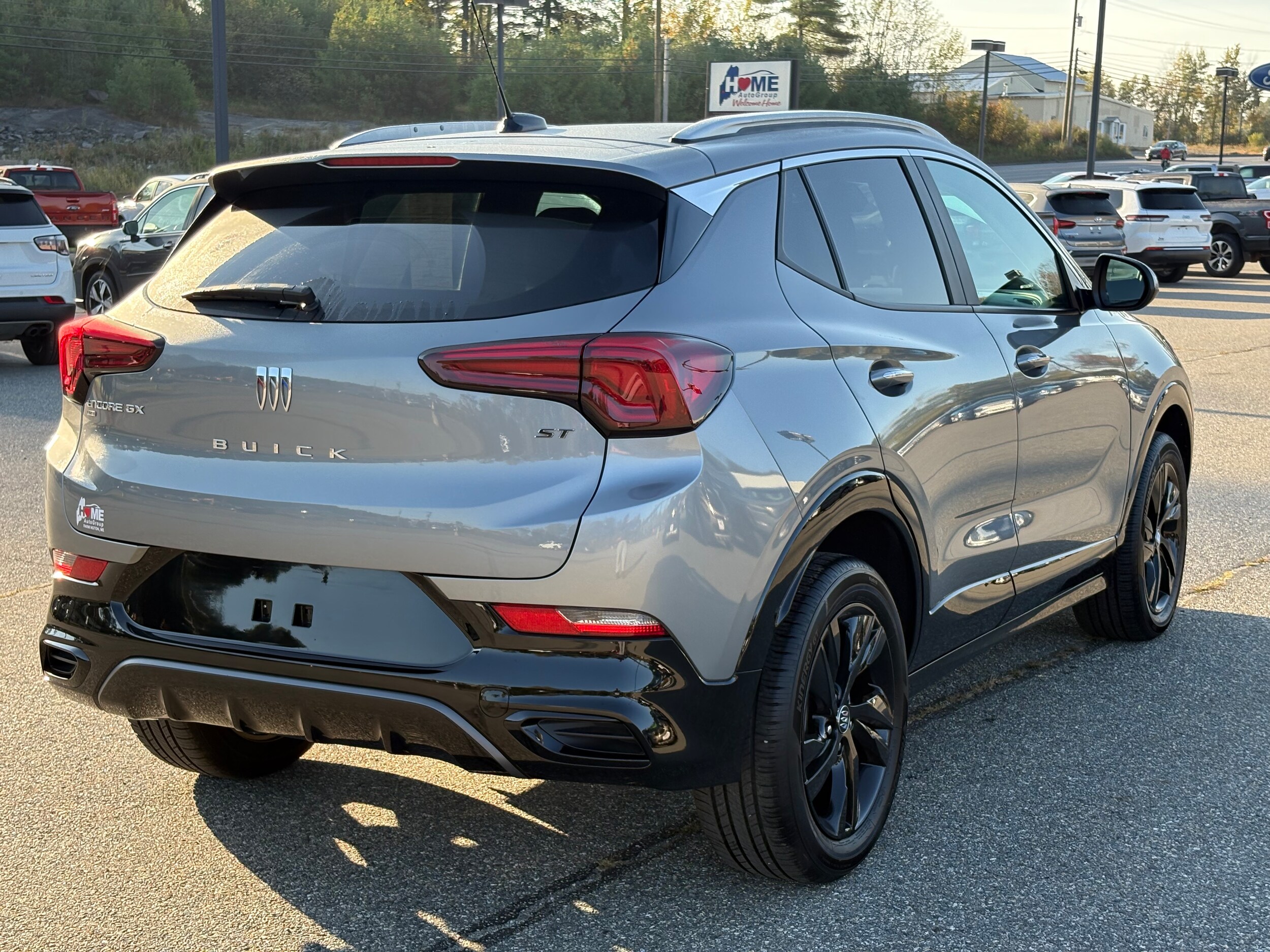 2024 Buick Encore GX Sport Touring photo 4