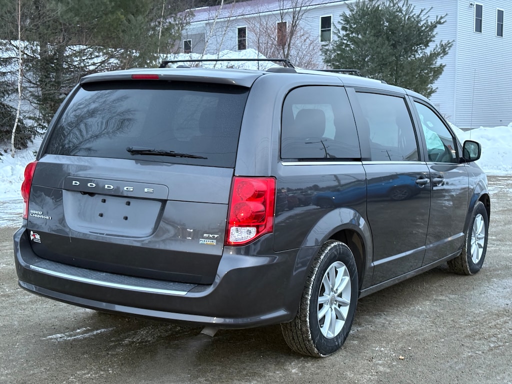 Used 2019 Dodge Grand Caravan SXT Van Passenger Van
