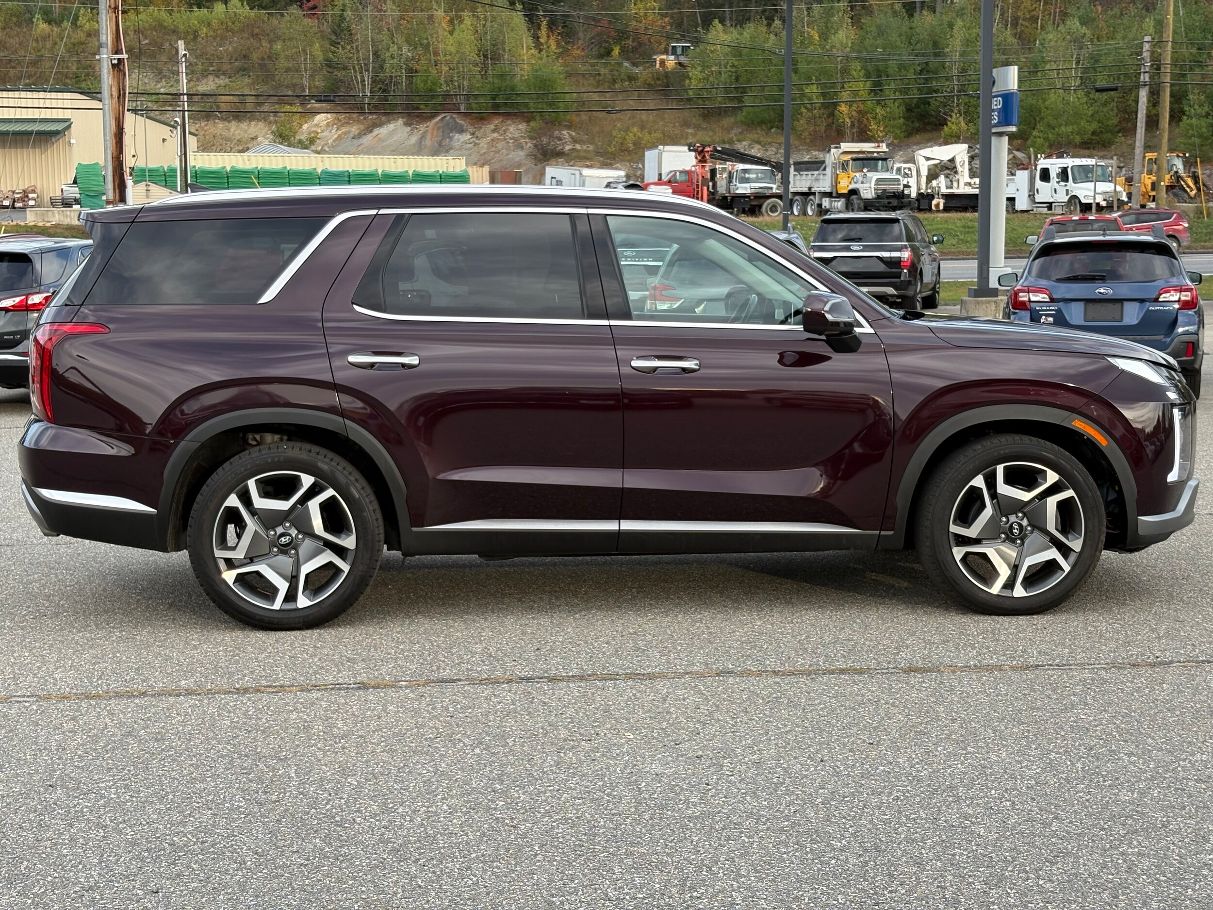 2023 Hyundai Palisade Limited photo 3