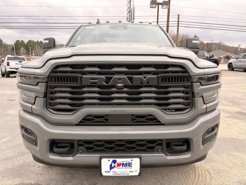 New 2026 Ram 2500 BIG HORN CREW CAB 4X4 6'4 BOX Pickup