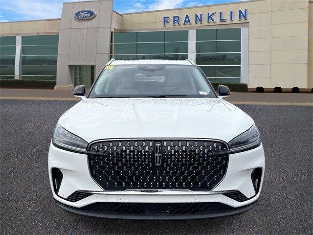 2026 Lincoln Aviator Reserve photo 2