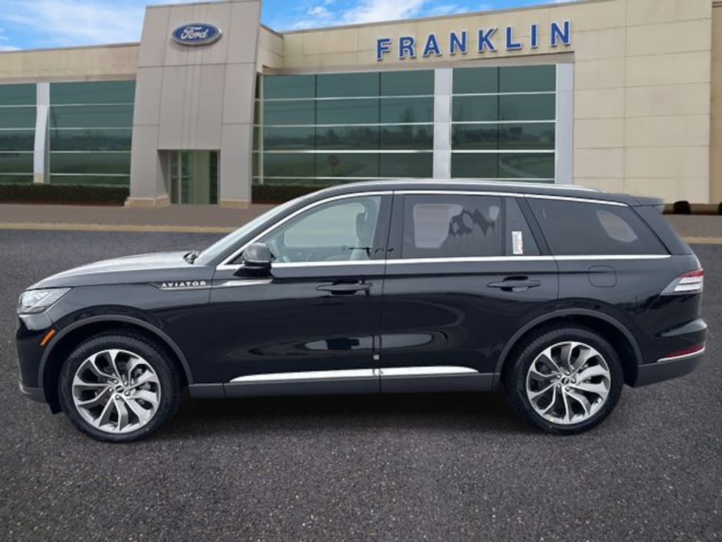 New 2026 Lincoln Aviator Premiere SUV