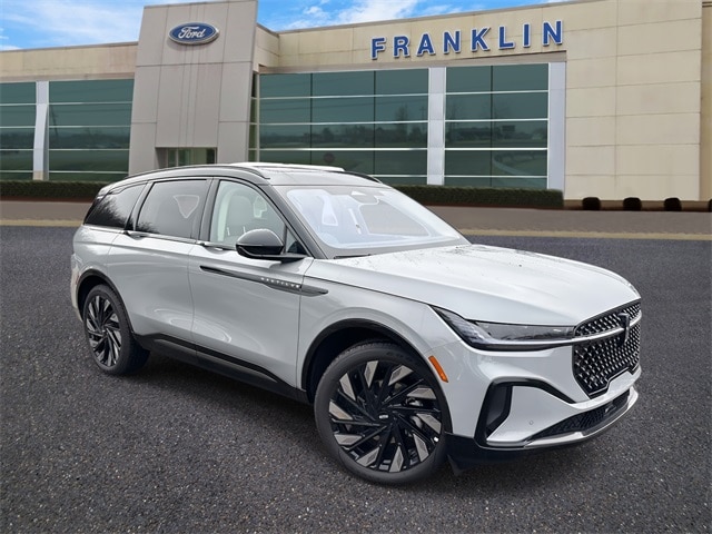 2026 Lincoln Nautilus Reserve's photo