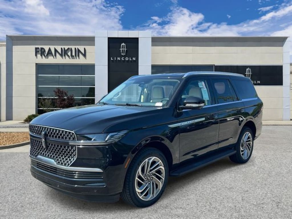 New 2027 Lincoln Navigator Premiere SUV
