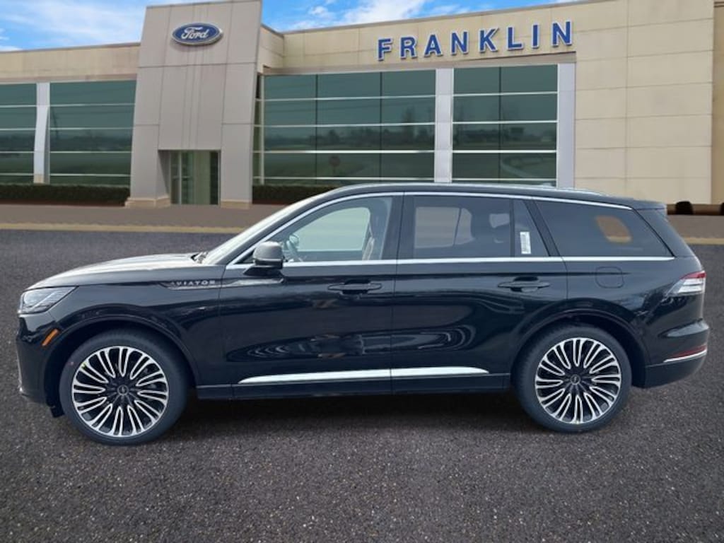 New 2026 Lincoln Aviator Black Label SUV