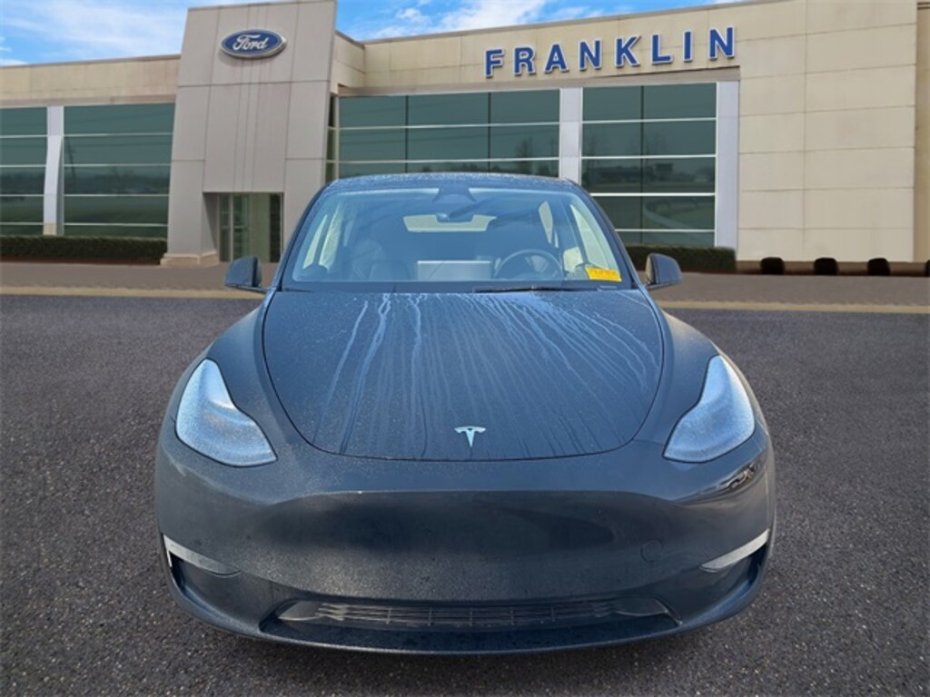 Used 2025 Tesla Model Y Long Range SUV