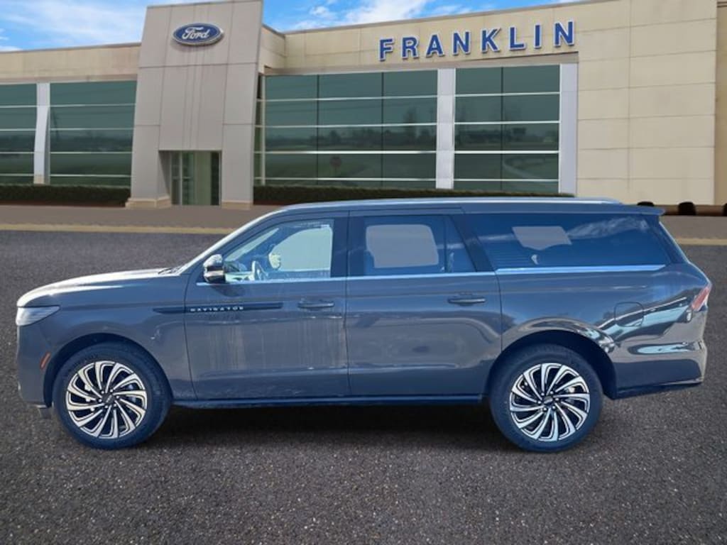 New 2026 Lincoln Navigator L Black Label SUV