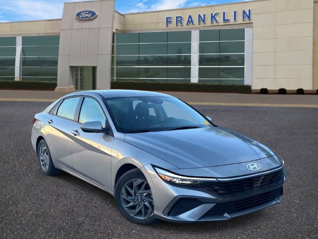 2024 Hyundai Elantra