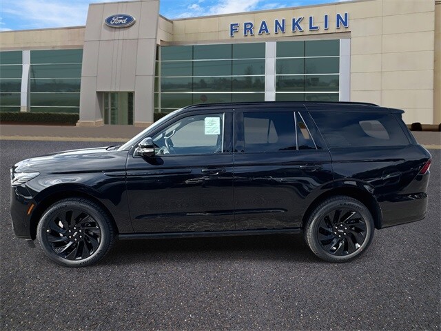 2025 Lincoln Navigator Reserve photo 4