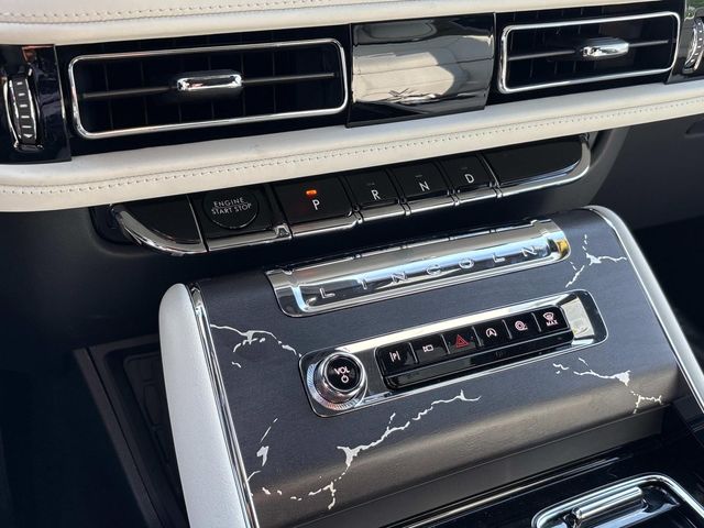 2025 Lincoln Aviator Black Label - Photo 30