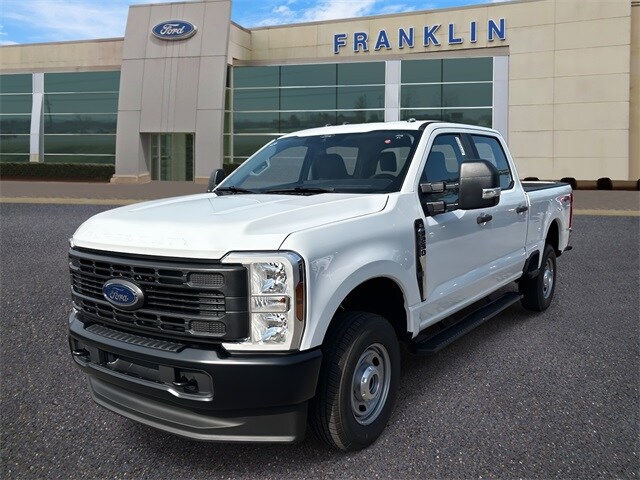 2026 Ford F-250 photo 3