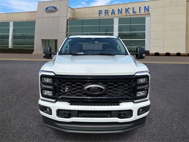 2026 Ford F-350 photo 2