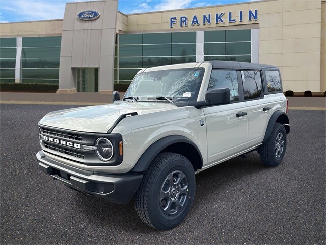 2025 Ford Bronco Big Bend photo 3