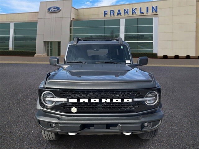 2024 Ford Bronco Big Bend photo 2